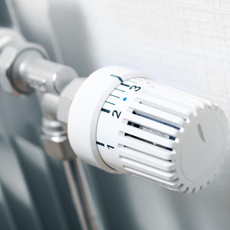 Thermostat an einer Heizung